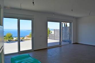 Thumbnail von Moderne Neubau-Doppelhaushälften mit Pool und Meerblick