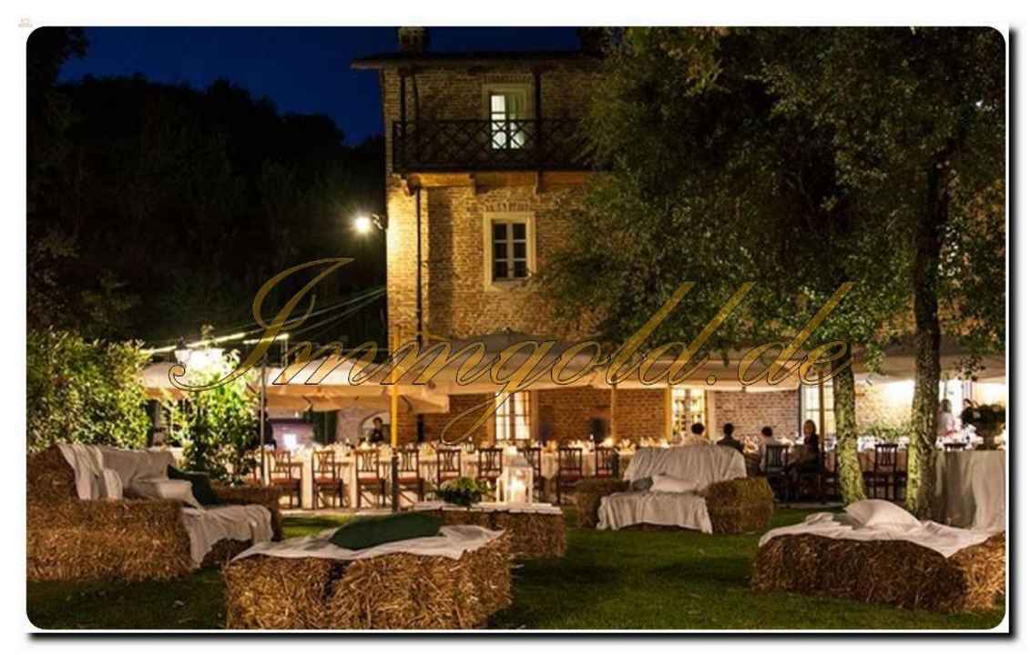 Immogold in Roero apartes, gastronomisches Objekt der Extraklasse