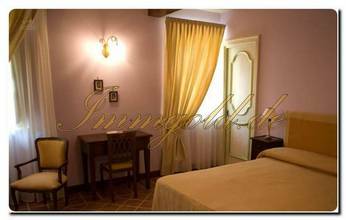 Thumbnail von Immogold in Roero apartes, gastronomisches Objekt der Extraklasse