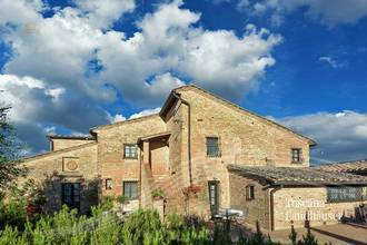 Thumbnail von Komplett renoviertes Rustico mit 7 Apartments und Pool