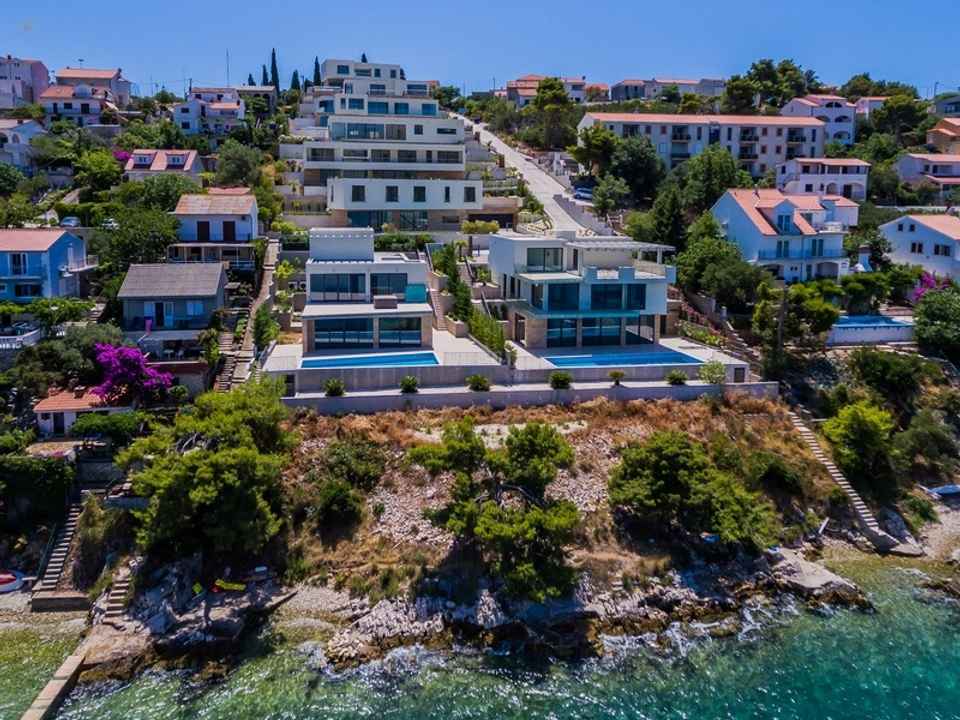 Kroatien, Insel Ciovo: Neue Luxusvillen im Areal am Meer (Dalmatien)