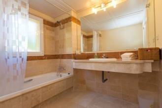 Thumbnail von Luxus-Villa in El Rosario R2824718