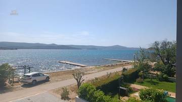Thumbnail von Haus mit 8 Appartements in der 1. Reihe zum Meer, Region Biograd na Moru
