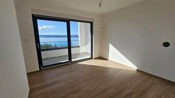 Thumbnail von Haus mit zwei Maisonettewohnungen / Doppelhaushälften