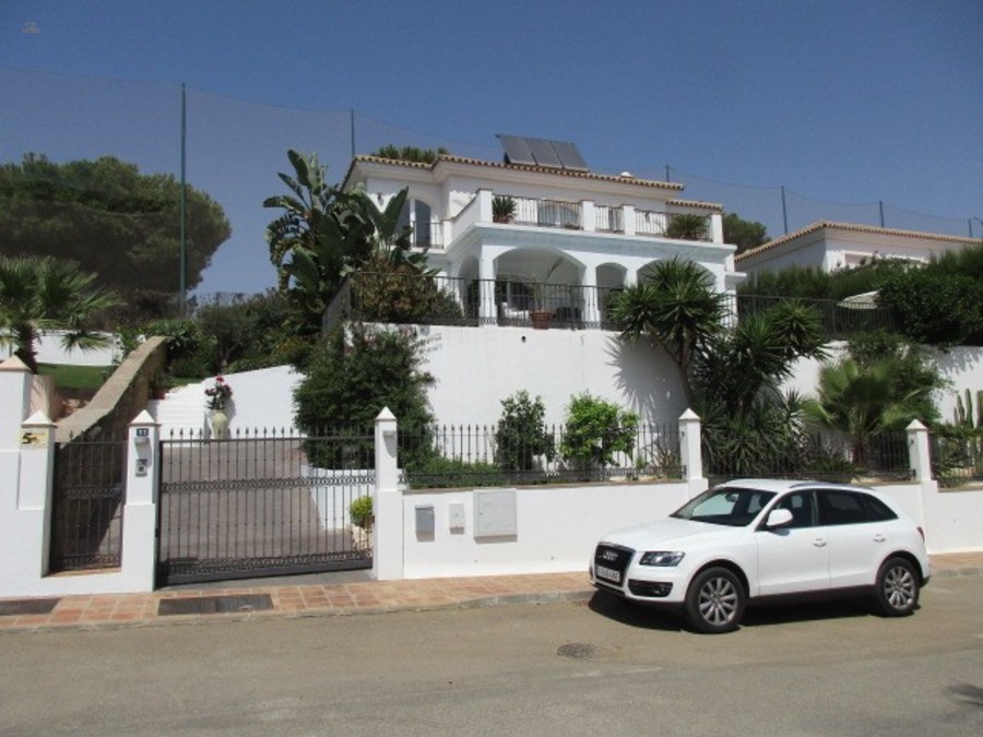 Luxus-Villa in La Cala Golf R2790023