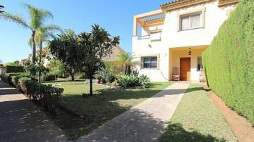 Thumbnail von Luxus-Villa in Atalaya R2775557
