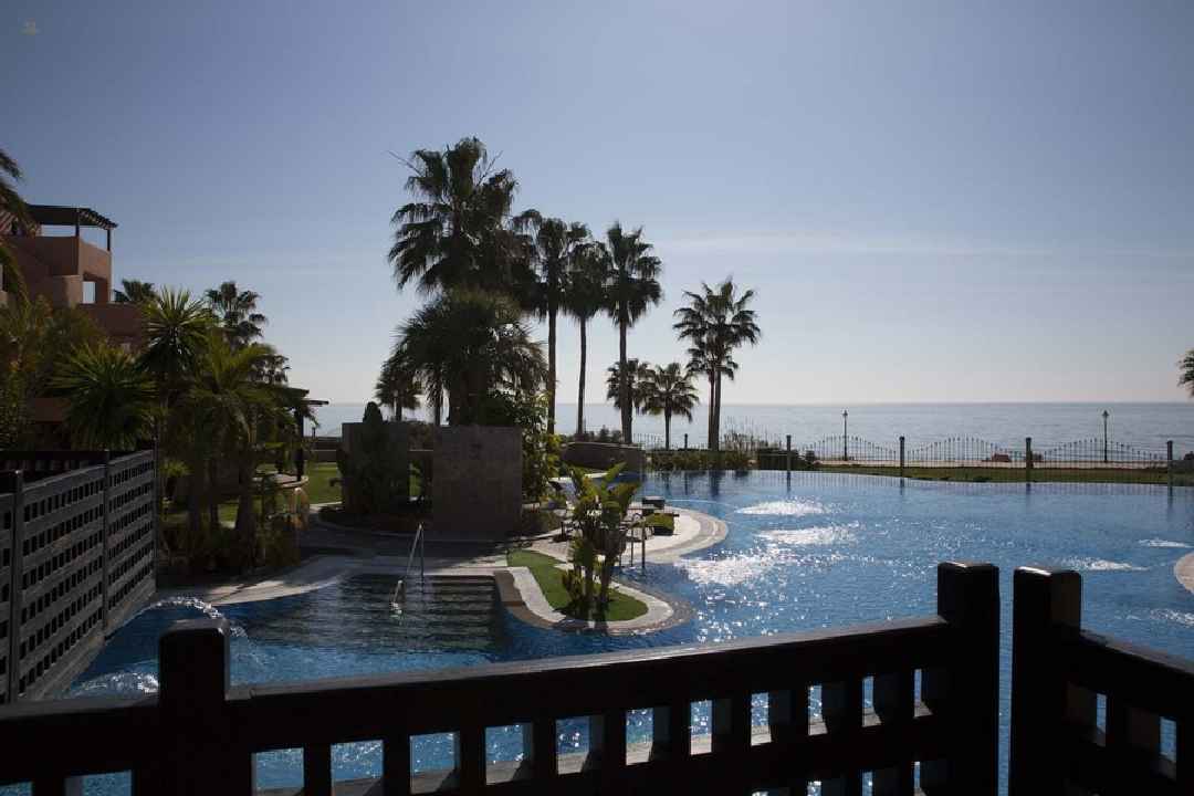 Luxus-Wohnung in New Golden Mile