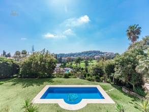 Thumbnail von Luxus-Villa in Nueva Andalucia R2867108