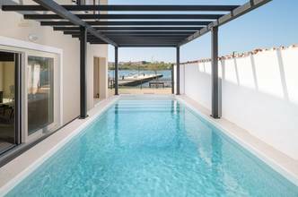 Thumbnail von Moderne Villa direkt am Meer