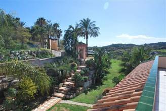 Thumbnail von Luxus-Villa in Estepona R2866658