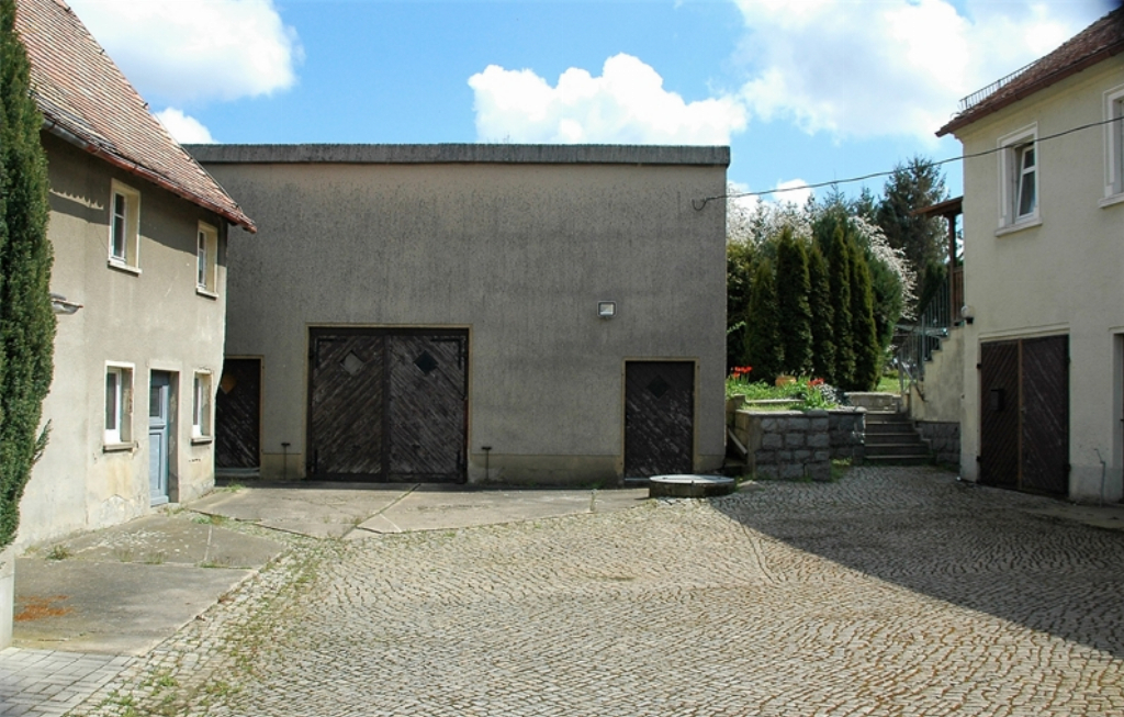 Thumbnail von Hofgrundstück mit 2 Häusern, Gewerbeanteil und Halle