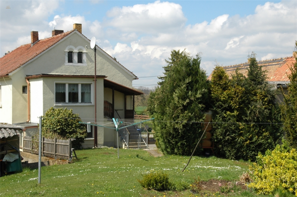 Thumbnail von Hofgrundstück mit 2 Häusern, Gewerbeanteil und Halle