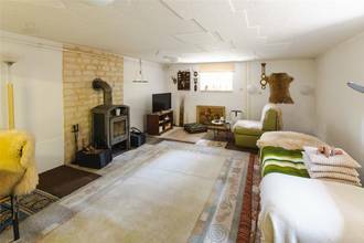 Thumbnail von Gepflegtes EFH mit Einliegerwohnung in ruhiger und gefragter Wohnlage