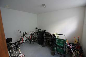 Thumbnail von Frühstück auf dem eigenen Balkon