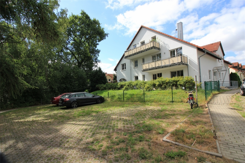Thumbnail von Frühstück auf dem eigenen Balkon