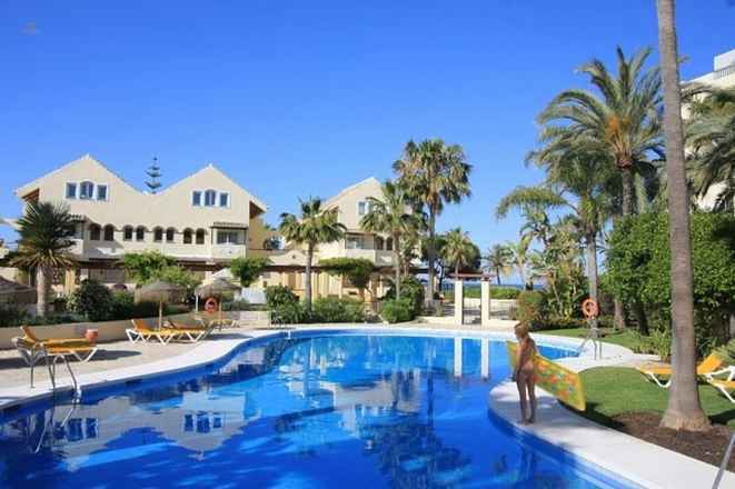 Luxus-Penthaus in Elviria R2872097