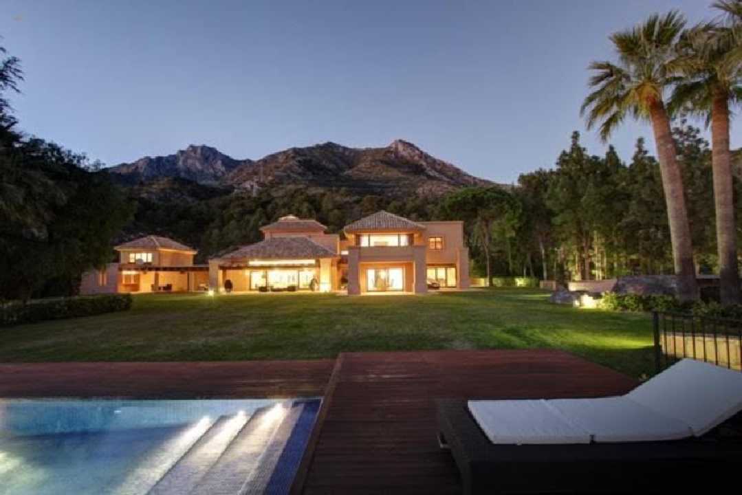 Luxus-Villa in Sierra Blanca R823544 
