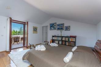 Thumbnail von Mediterrane Villa mit Swimmingpool und Meerblick