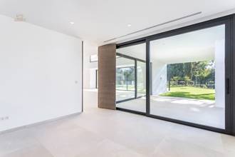 Thumbnail von Luxus-Villa in Guadalmina Baja R2871854