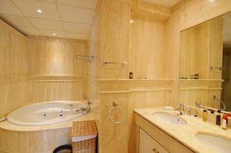 Thumbnail von Luxus-Villa in The Golden Mile R2871656