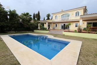 Thumbnail von Luxus-Villa in Nueva Andalucica R2862518
