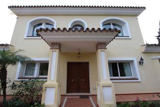 Thumbnail von Luxus-Villa in Nueva Andalucica R2862518