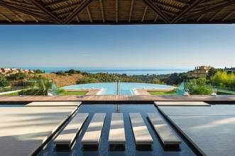 Thumbnail von Luxus-Villa in Sierra Blanca R2853677