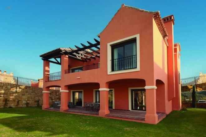 Luxus-Villa in Estepona R2873516