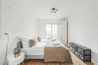 Thumbnail von Vollsaniertes Zinshaus mit 4 Einheiten und Rohdachboden, Nähe Sternwartepark