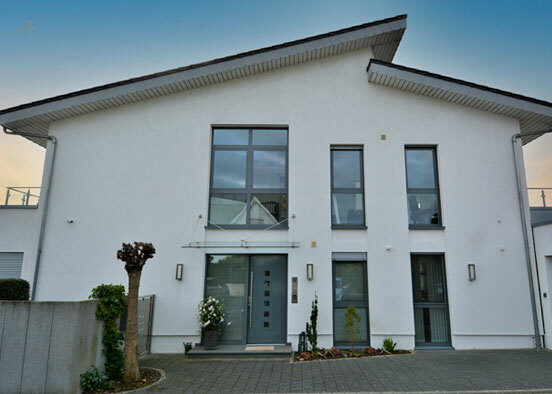 Thumbnail von Charmantes Zweifamilienhaus - Nidderau-Heldenbergen