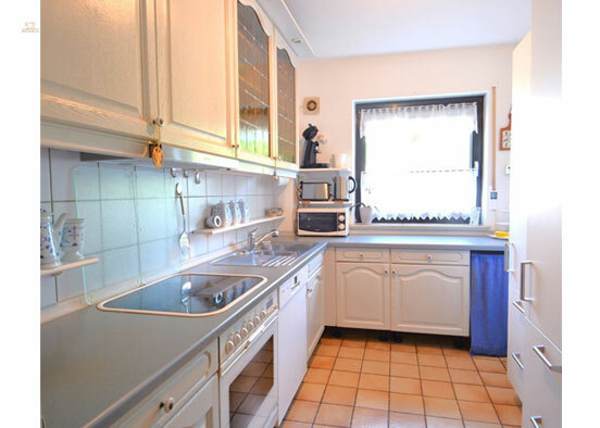 Thumbnail von 4-Zimmer Wohnung mit Balkon und Parkblick - Dreieich-Götzenhain