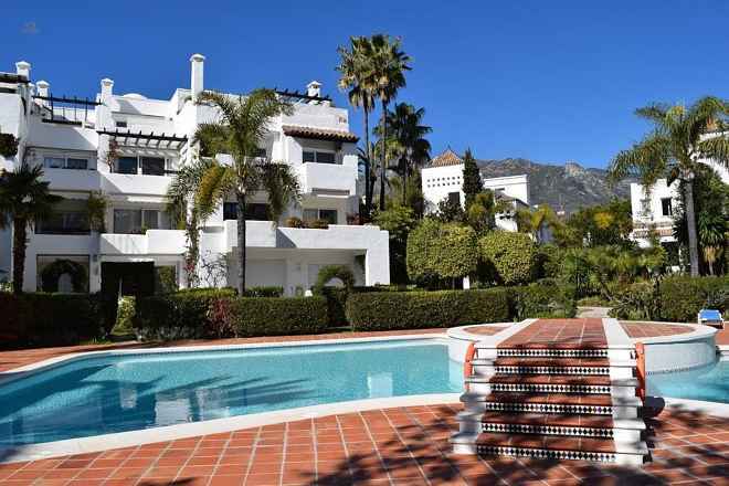 Luxus-Penthaus in The Golden Mile R2874041