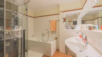 Thumbnail von Hochwertige Wohnung mit schönem Ausblick