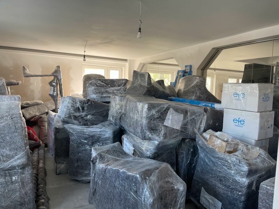 Thumbnail von Möbel Betten Club& Bar Einrichtung im edlen Design