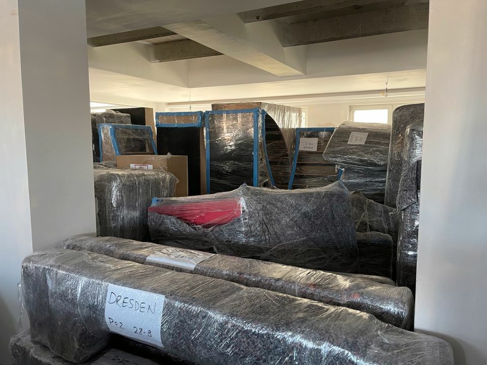 Thumbnail von Möbel Betten Club& Bar Einrichtung im edlen Design