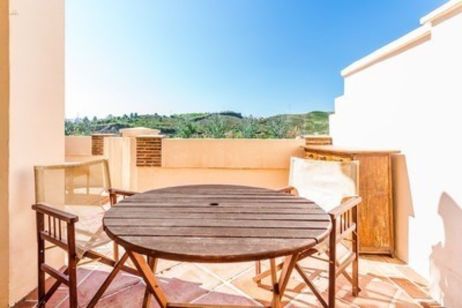 Thumbnail von Luxus-Wohnung in Benahavis R2873777