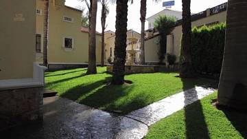 Thumbnail von Luxus-Villa in Torremilinos R2872679