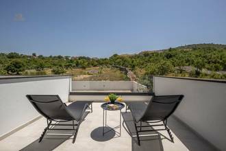 Thumbnail von Moderne Luxusvilla nahe dem Meer