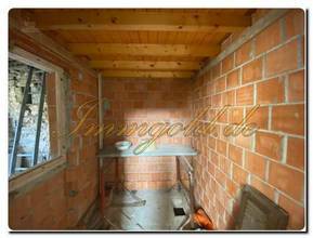 Thumbnail von Immogold Bedeutsames Dorfhaus zum renovieren in ruhiger Lage, sonnig und blick ins Grüne