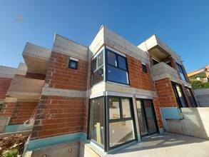 Thumbnail von Moderne Neubau-Maisonettewohnungen (Reihenhäuser) mit Meerblick