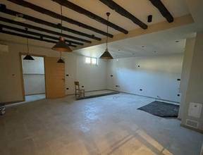 Thumbnail von Nueva villa con elementos mediterráneos y piscina en una ubicación panorámica con vistas al mar