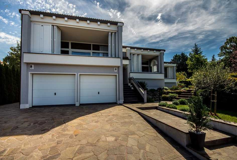 Villa mit schönem Meerblick