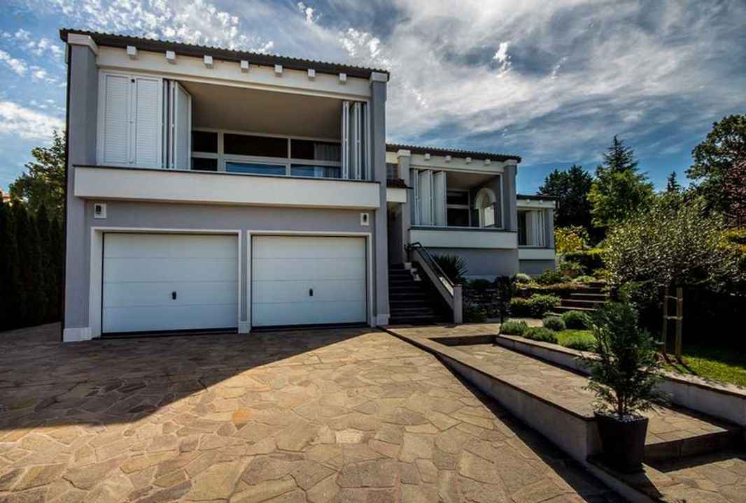 Villa mit schönem Meerblick