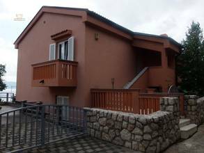 Thumbnail von Haus mit Pool und zwei Appartements