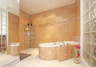 Thumbnail von 購入して賃貸せず、ヴェックラブリュックの中心部にある所有権のあるアパートメント