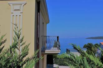 Thumbnail von Villa im mediterranen Stil in der Nähe zum Meer