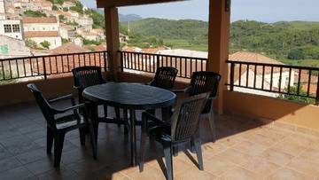 Thumbnail von Renoviertes Steinhaus mit Blick ins Grüne in einem idyllischen, traditionellen Ort auf Korcula