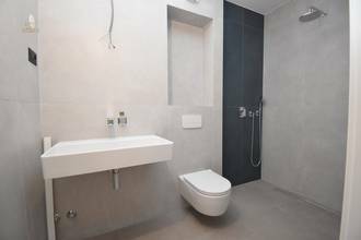 Thumbnail von Modernes Penthouse mit privater Dachterrasse und Swimmingpool