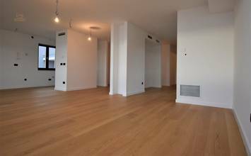 Thumbnail von Modernes Penthouse mit privater Dachterrasse und Swimmingpool