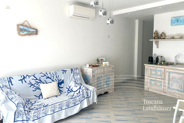 Thumbnail von Reihenmittelhaus mit Pool und Meerblick